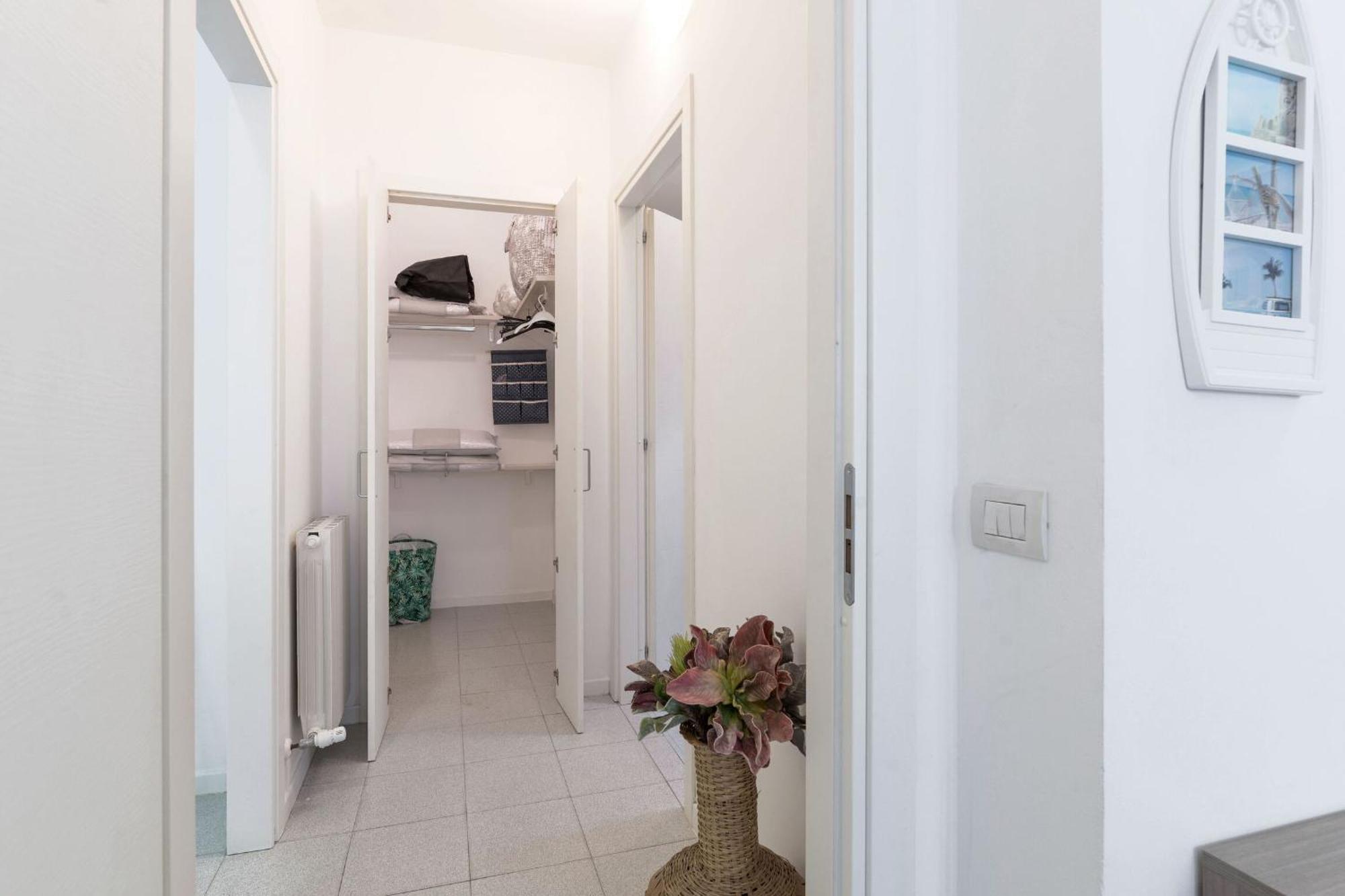Italian Experience-La Rondine Apartment Porto Recanati Exterior foto